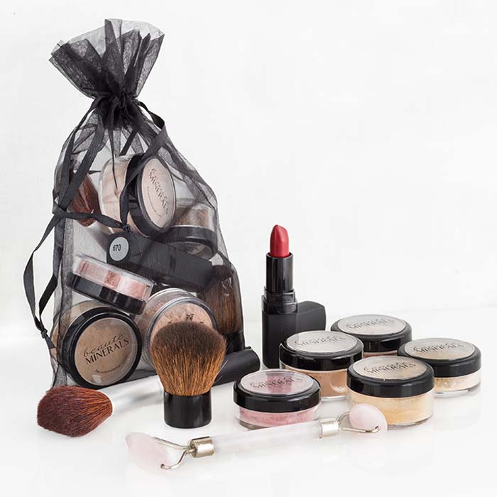Win the Beauté Minerals Prize Bundle - Enter Daily - ends 1/31