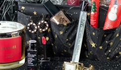 Win 1 of 4 Avon Holiday Luxe Bundles ($254 ARV) - ends 11/30