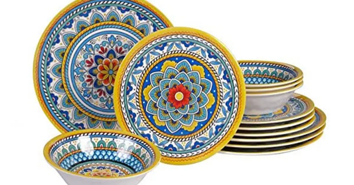 Dinnerware Set Giveaway