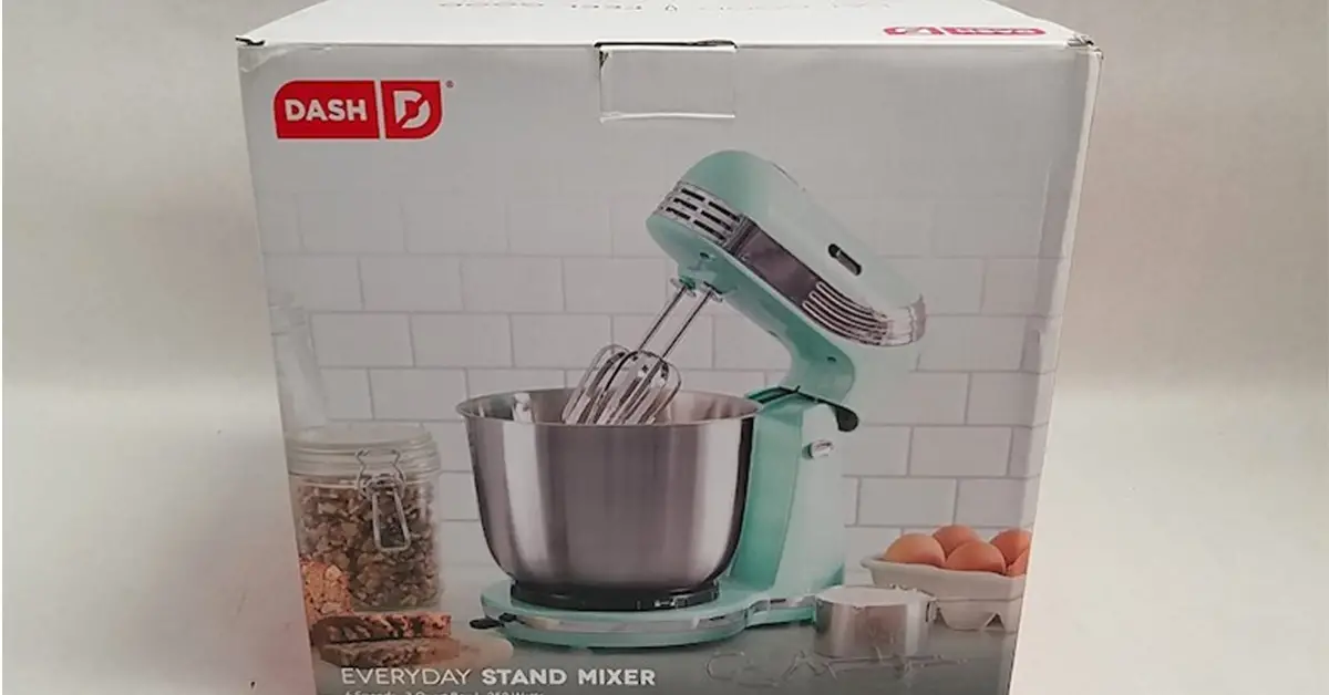 Dash Everyday Stand Mixer Giveaway