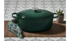 Le Creuset Dutch Oven Giveaway
