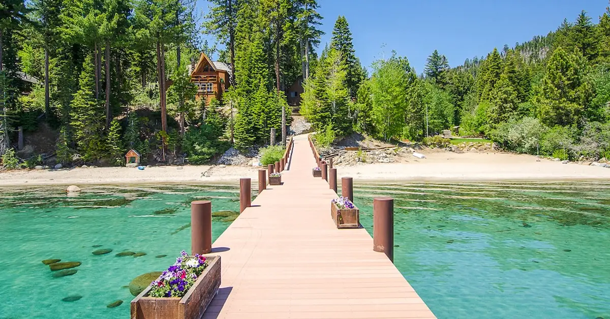 The Vrbo LAKE DAYS Sweepstakes